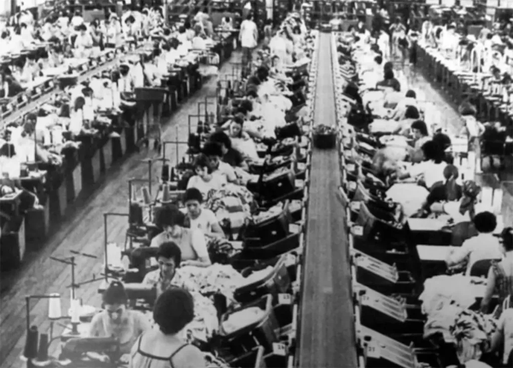 Dia 25 de Maio: Celebração do Dia da Indústria, O Motor do Vale! - Foco Portal de Notícias de Blumenau e Região.