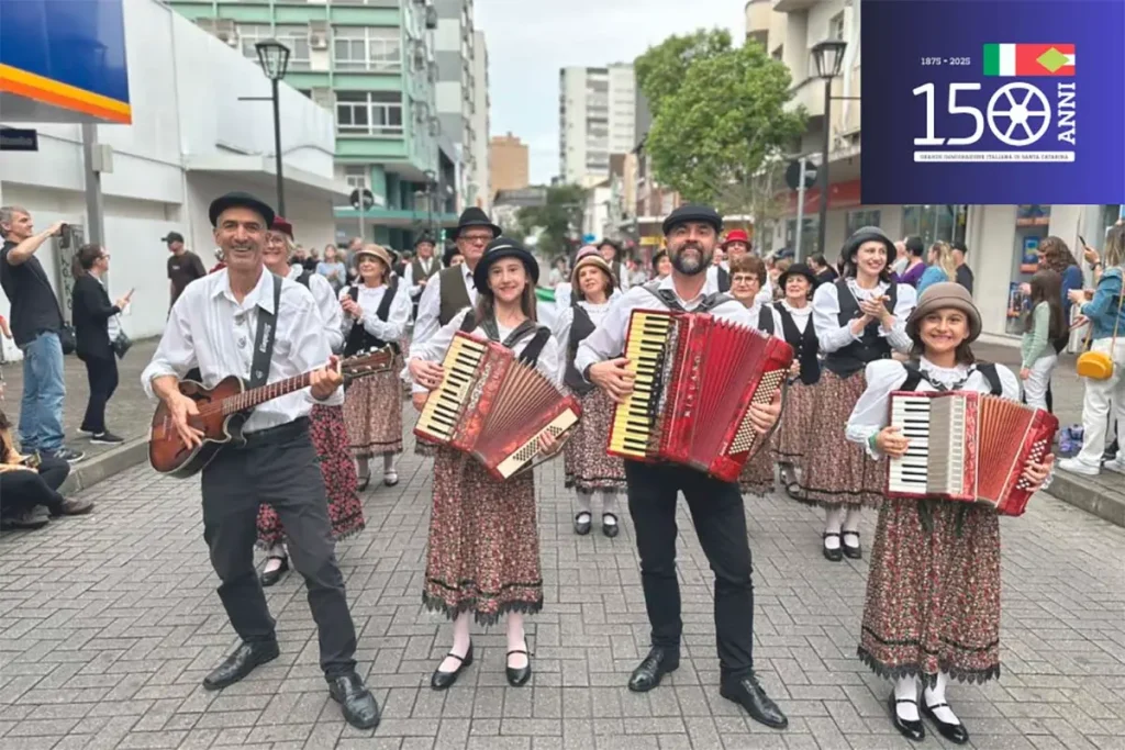 Dia 14 de Junho de 2025: O Grande Desfile da Imigração Italiana em Blumenau/SC. - Blumenau em Foco Portal de Notícias de Blumenau/SC
