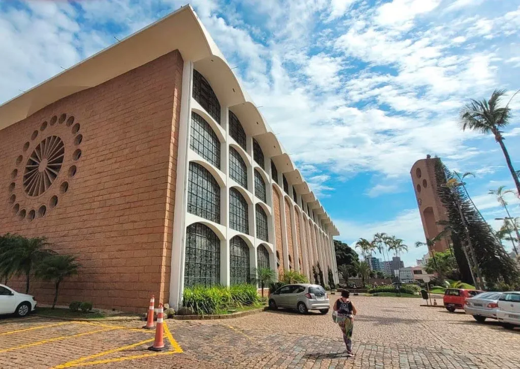 Dia 2 de Junho de 1878: Instalação Solene da Freguesia de São Paulo Apóstolo, onde Hoje fica a Igreja Matriz de Blumenau/SC. - Blumenau em Foco Portal de Notícias de Blumenau e Região.