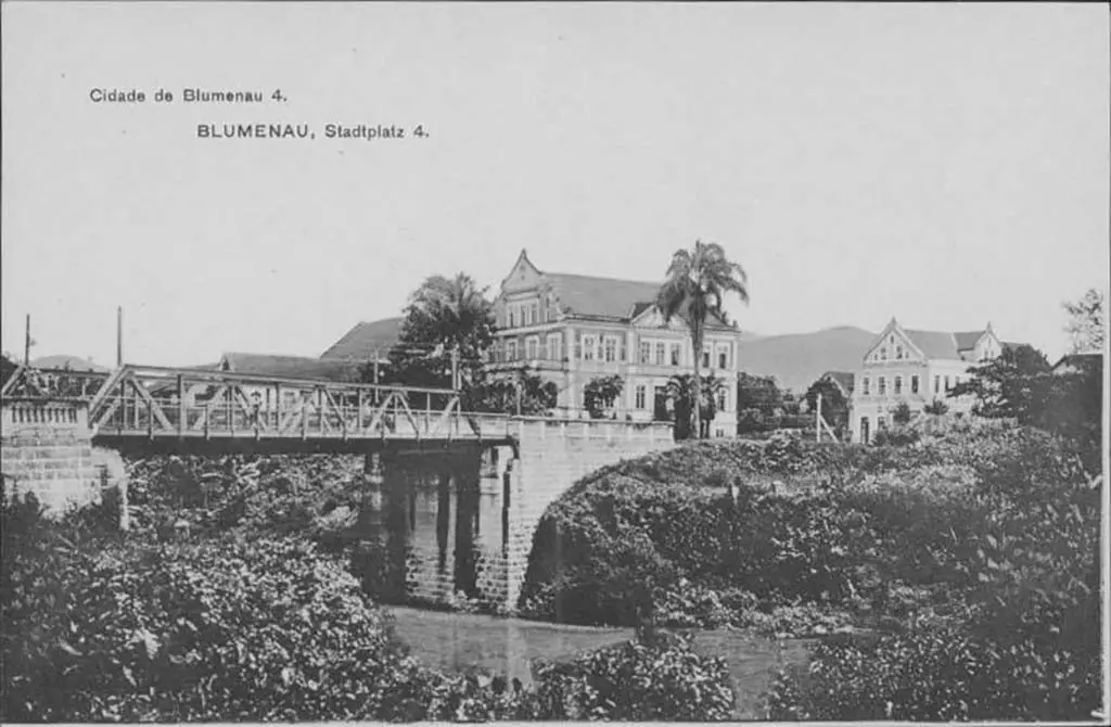 Dia 3 de Junho de 1906: A Grande Obra da Engenharia no Ribeirão Garcia em Blumenau. - Blumenau em Foco Portal de Notícias de Blumenau/SC Dia 3 de Junho de 1906: A Grande Obra da Engenharia no Ribeirão Garcia em Blumenau. - Blumenau em Foco Portal de Notícias de Blumenau/SC