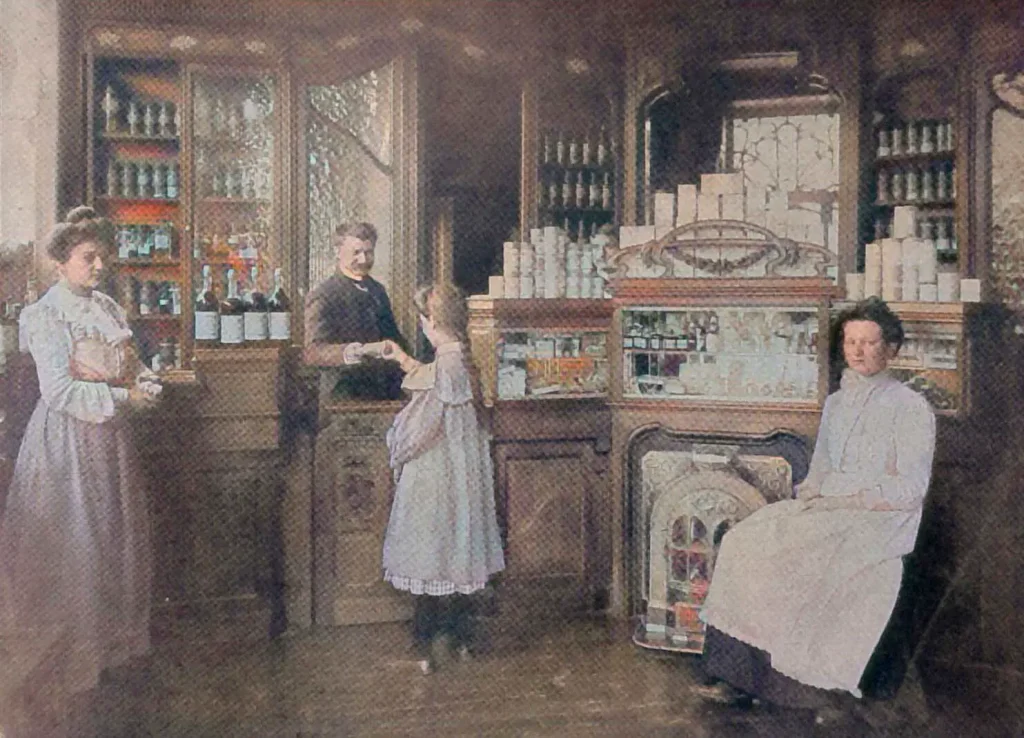 1. A Abertura da Primeira "Apotheke" (Farmácia) Pioneira (11 de Julho de 1890) - Blumenau em Foco Portal de Notícias de Blumenau/SC 1. A Abertura da Primeira "Apotheke" (Farmácia) Pioneira (11 de Julho de 1890) - Blumenau em Foco Portal de Notícias de Blumenau/SC