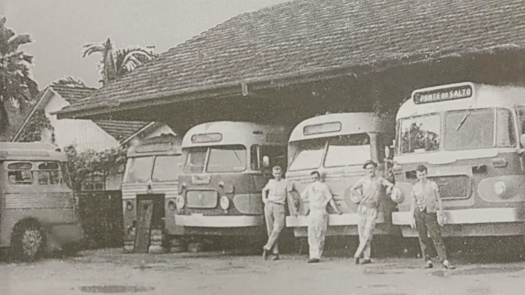 4. A Transição para os Ônibus Urbanos (Décadas de 1960 e 1970) - Blumenau em Foco Portal de Notícias de Blumenau/SC