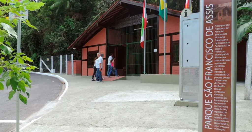 5. A Criação de Unidades de Conservação Ambiental (3 de Agosto de 1995) - Blumenau em Foco Portal de Notícias de Blumenau/SC. 5. A Criação de Unidades de Conservação Ambiental (3 de Agosto de 1995) - Blumenau em Foco Portal de Notícias de Blumenau/SC.
