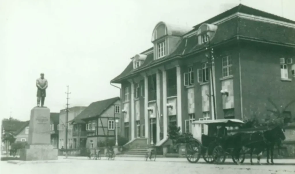 Conexão com o Mundo: Primeiro Telégrafo (Dia 16 de Setembro de 1897)