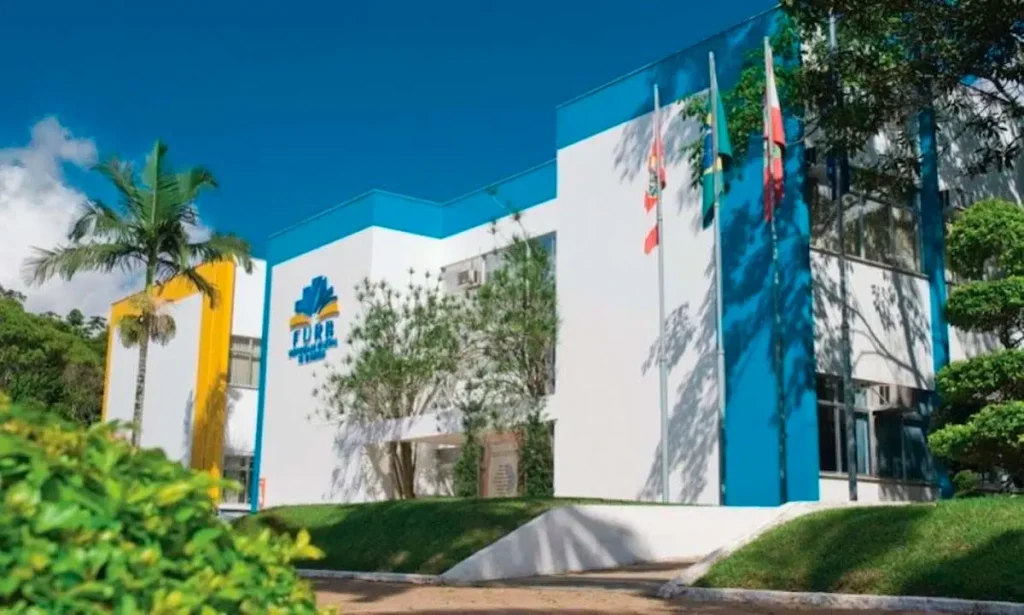 4. O Avanço do Ensino Superior Regional (Dia 6 de Setembro de 1988)